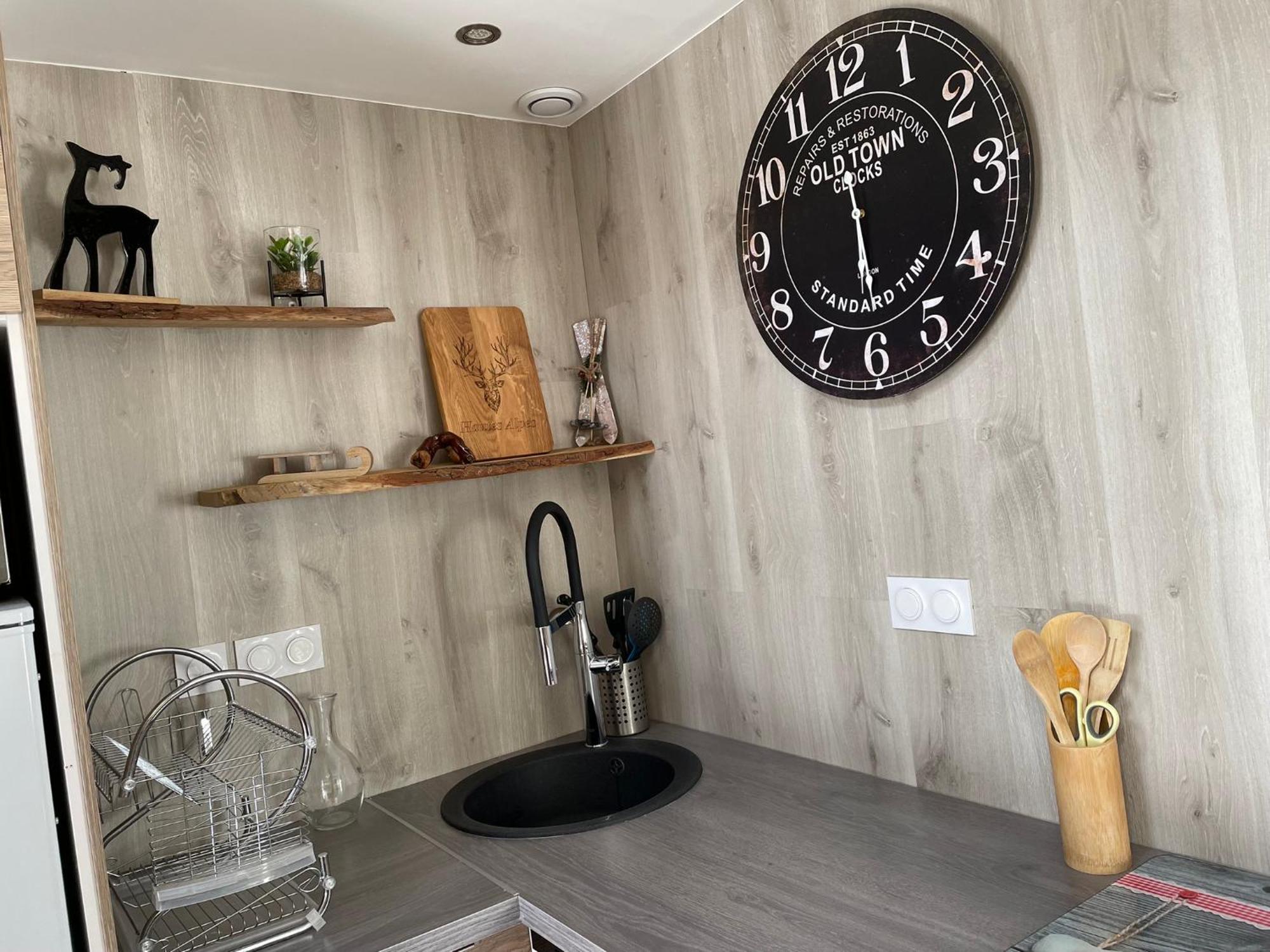 Апартаменты Risoul 1850 Beau Duplex Pour 6 Pers En Plein Centre De La Station Экстерьер фото